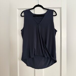 Banana Republic Navy Wrap Sleeveless Blouse Large